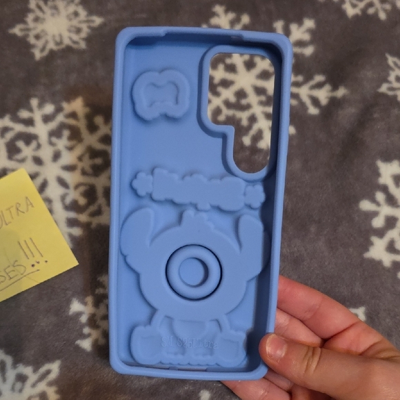 Samsung S25 Ultra Blue Stitch Character Case - Picture 4 of 5